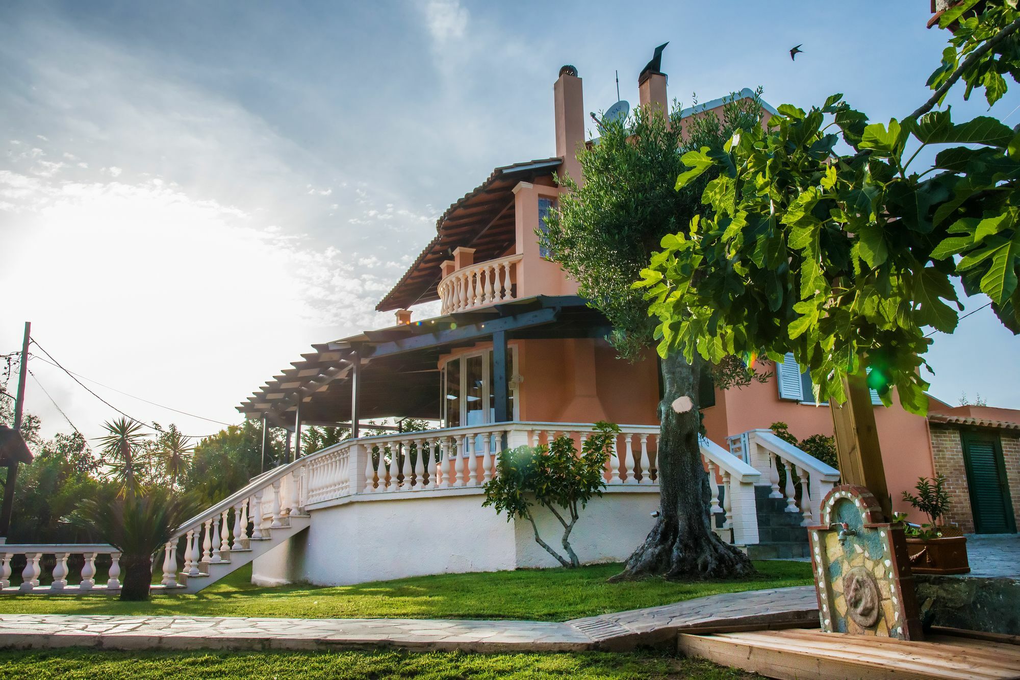 Villa Maxim With Private Pool & Tennis Court Halikúnasz Kültér fotó